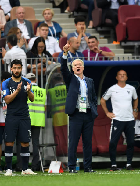 队化解危机 队化解危机