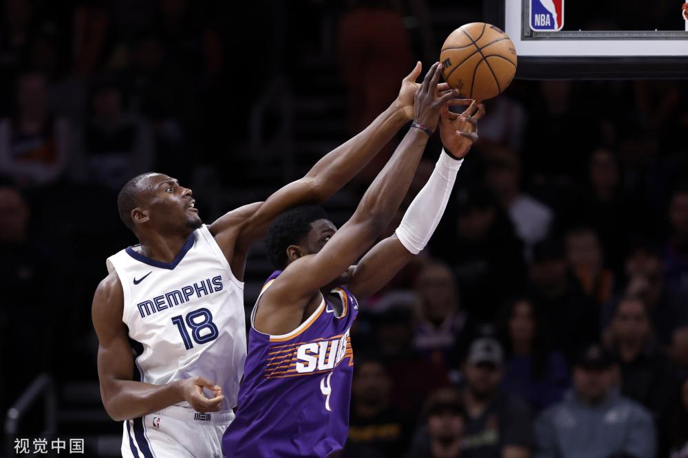 着高度的自 着高度的自