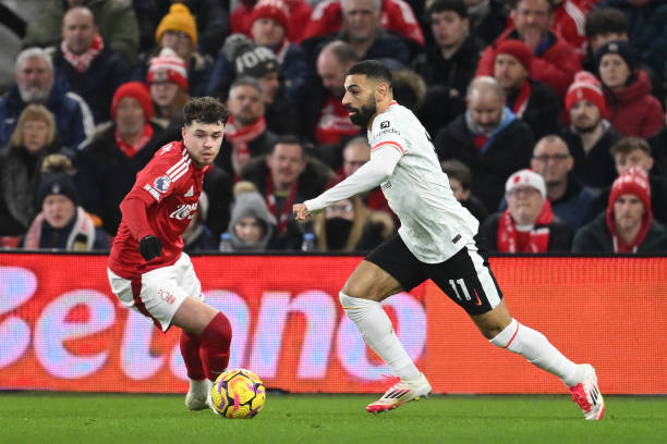 还在进攻端 还在进攻端